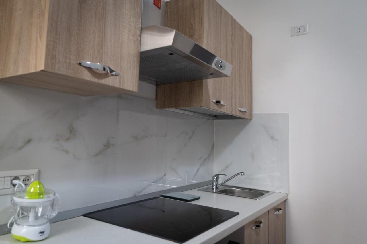 Viste Salerno Apartment ภายนอก รูปภาพ